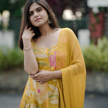 Luminous Craft Salwar Set