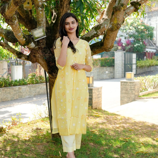 Signature Mul Chanderi Kurta Set