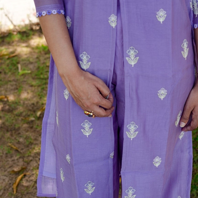 Signature Mul Chanderi Kurta Set