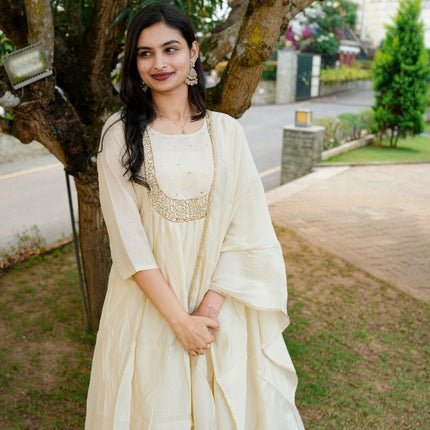 The Golden Trace Salwar Set