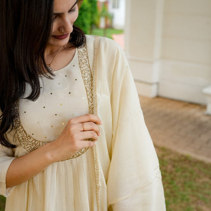 The Golden Trace Salwar Set
