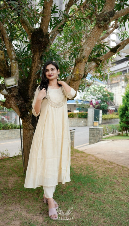 The Golden Trace Salwar Set